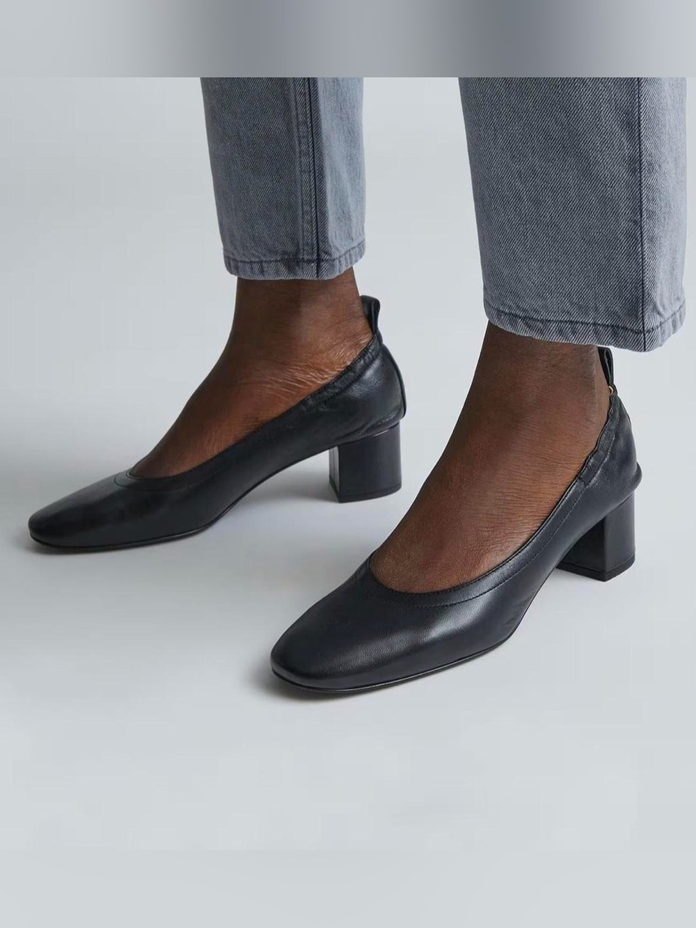Everlane Day Heel in black, size 6.5